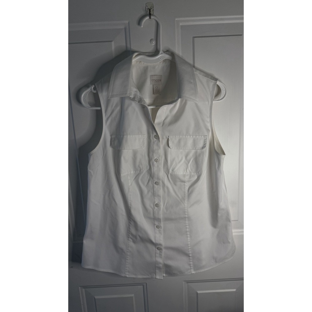 Chico's White Sleeveless Collared Button Front Woven Cotton Top Pockets